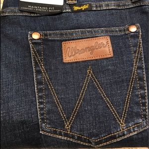 New (never worn) Wrangler Retro Skinny Jeans 32x30